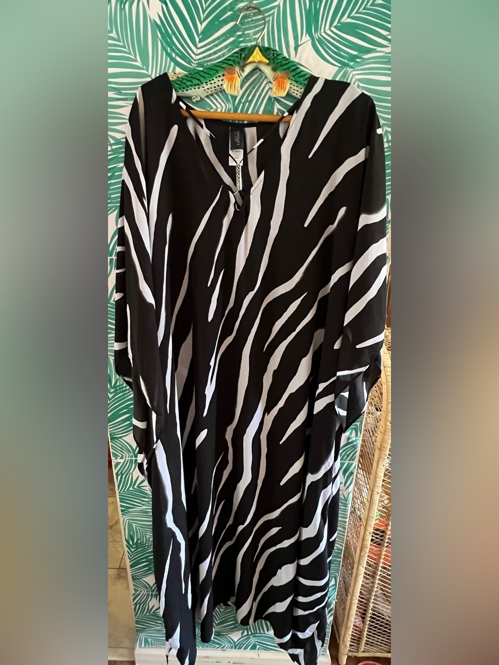 Swimsuits for all caftan Black and White Zebra-Print Maxi Dress 34/36